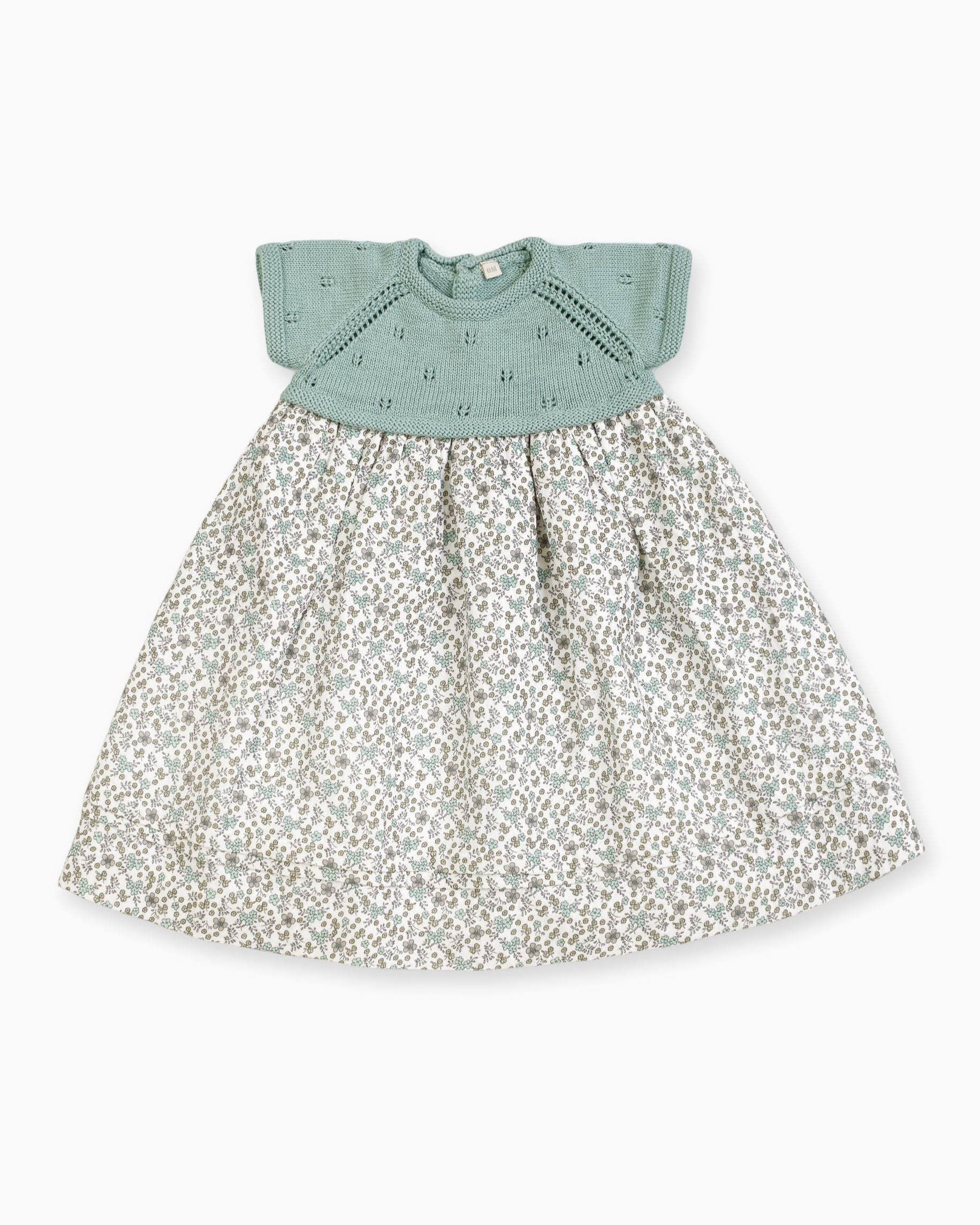 Faldón Irene verano mar