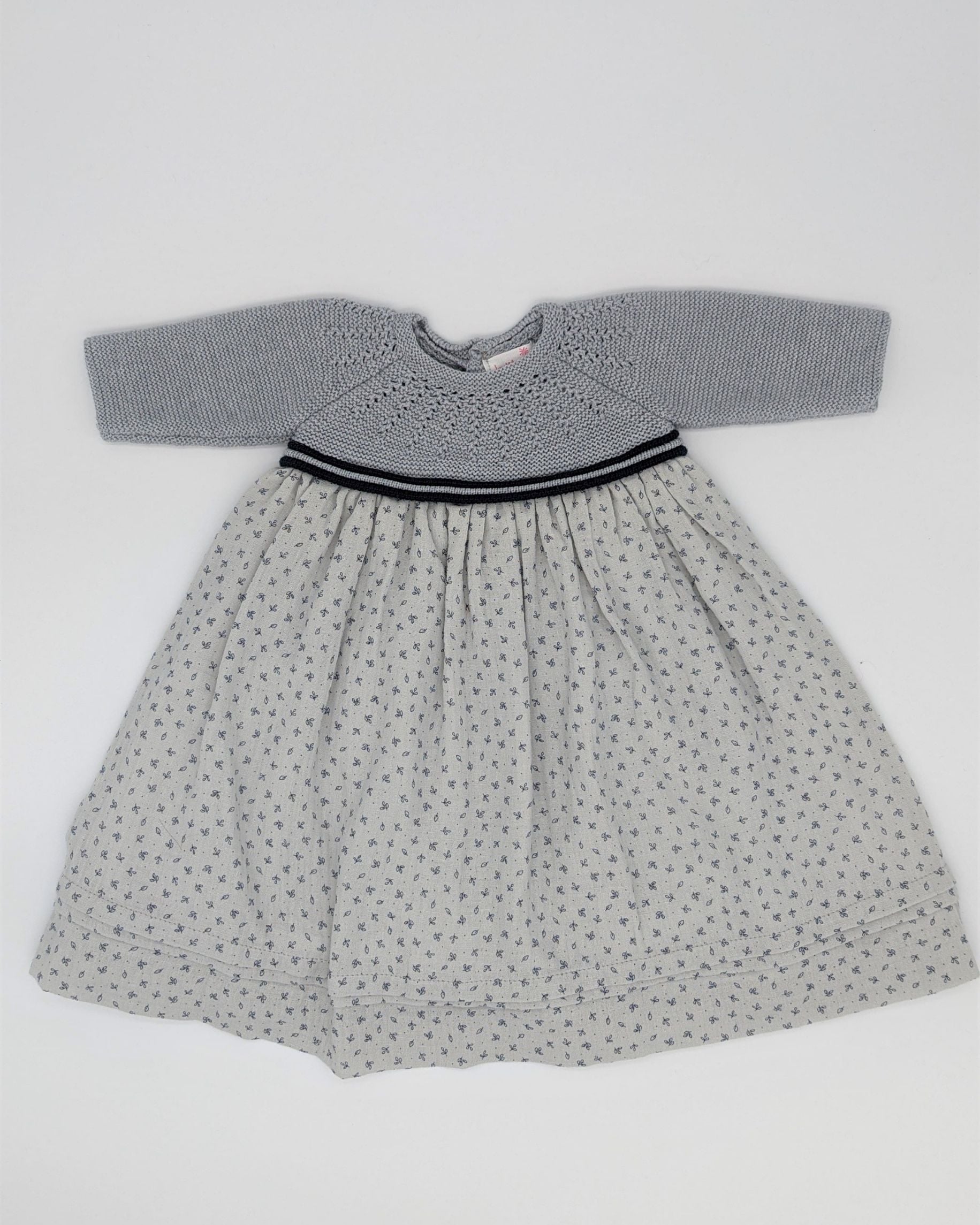 Faldón Pau invierno gris