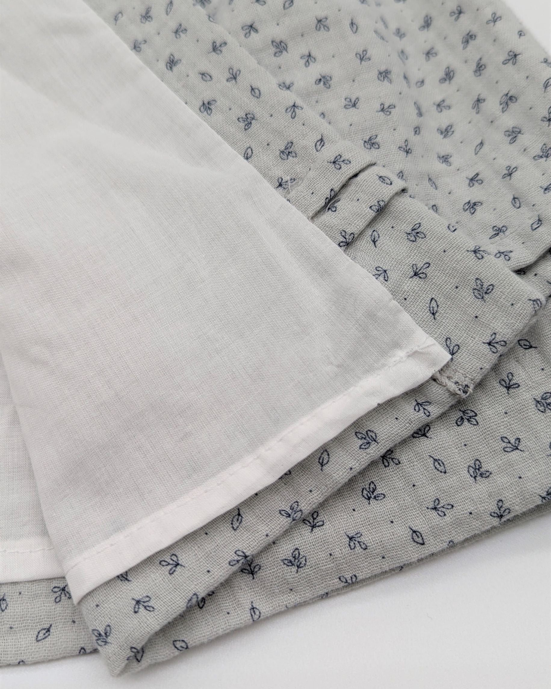 Faldón Pau invierno gris